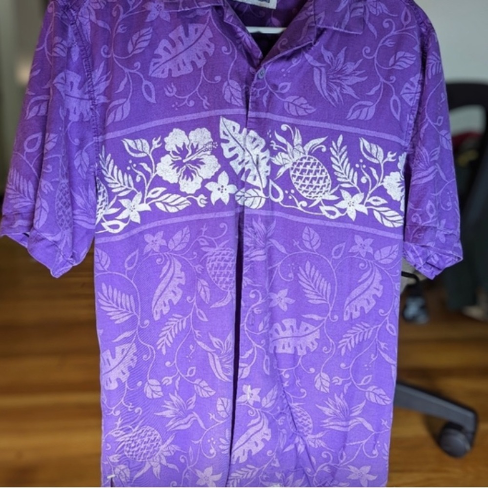 Tommy Bahama silk purple button down shirt men's Small